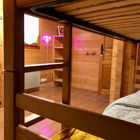 Beautiful Chalet Chalet Vacheresse